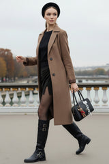 Abrigo de gamuza costuras con solapa