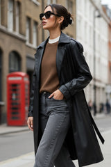 Abrigo trench efecto piel con cinturón botones