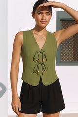 Chaleco corte regular jaretas