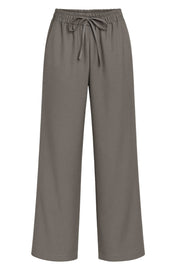 Pantalón de fit recto, cintura alta con pretina elástica, jareta frontal ajustable y bolsillos delanteros.