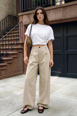 Pantalón fit wide leg pinzas