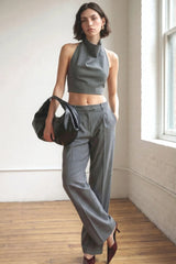 Pantalón fit wide leg pinzas con raya frontal