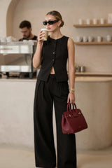 Double-pleated dress trousers