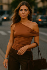 Top Ava con hombro descubierto