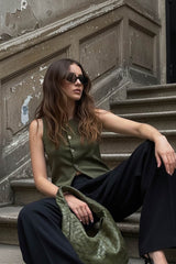 Top chaleco botones metálicos