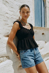Top Edgy con olanes