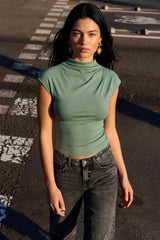 Top Ouro cuello mock