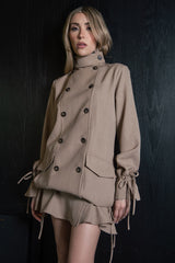 Vestido cruzado de cuello alto